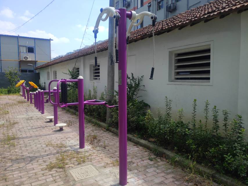 上肢牽引器(兩站位) 上肢牽引器(兩站位)