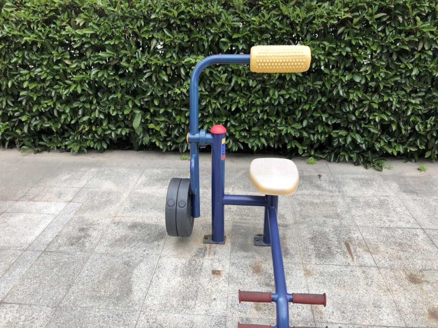 腹背鍛煉器 腹背鍛煉器