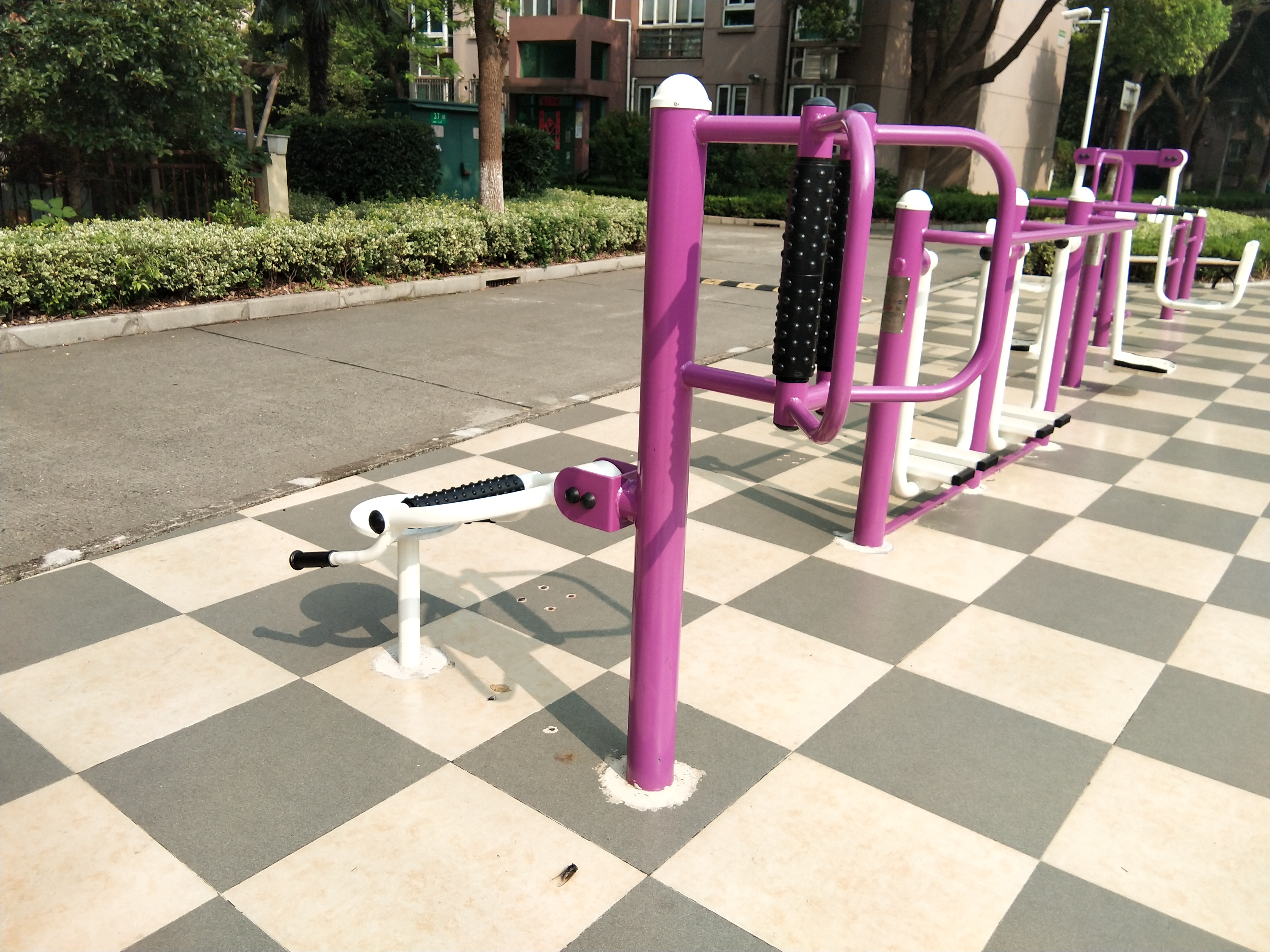 坐式腰背按摩器 坐式腰背按摩器