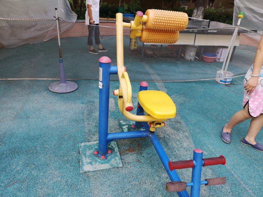 腹背鍛煉器 腹背鍛煉器