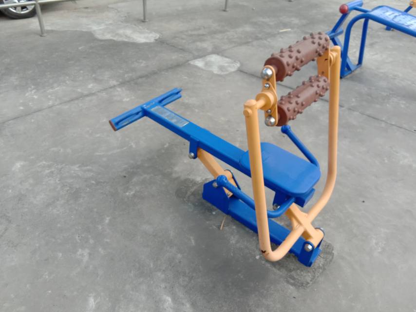 腹背屈伸訓(xùn)練器