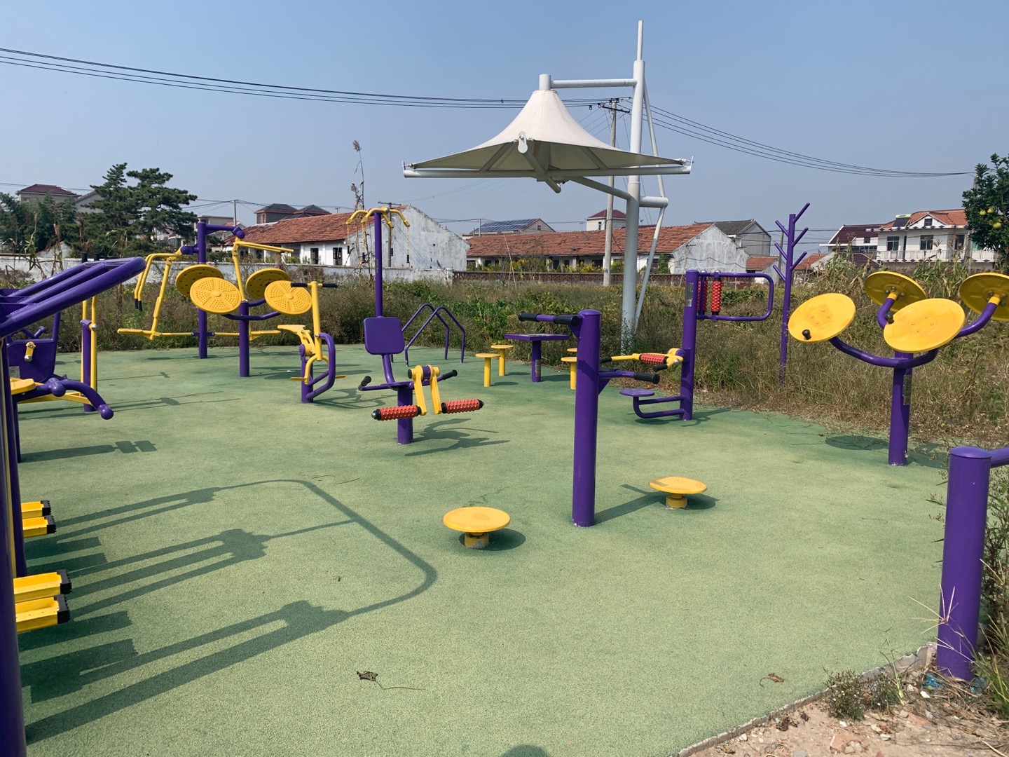 新國(guó)村新莊健身點(diǎn)