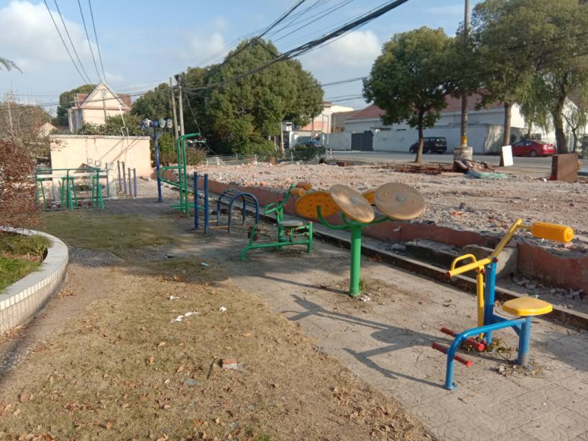 其成村村委會(huì)健身苑