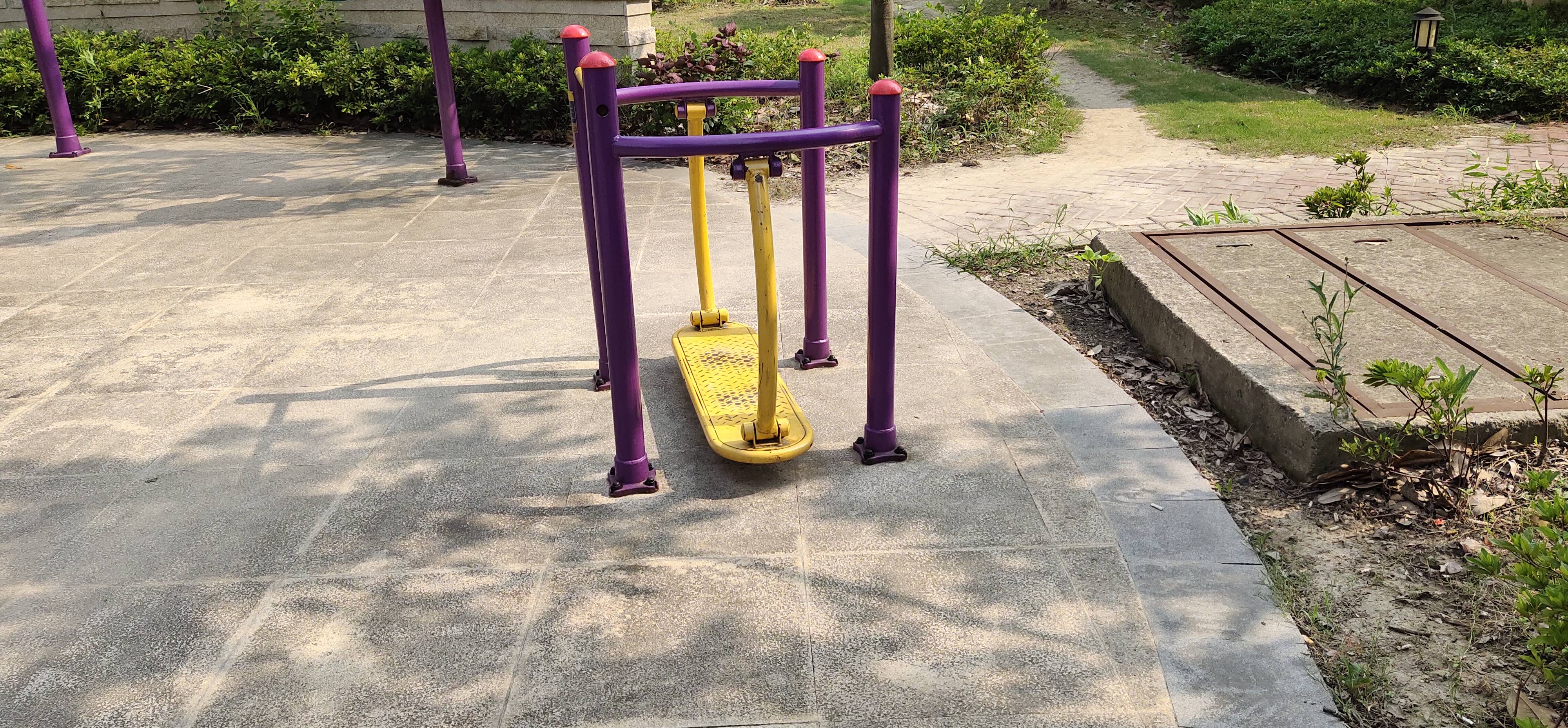 晃板健身器 晃板健身器