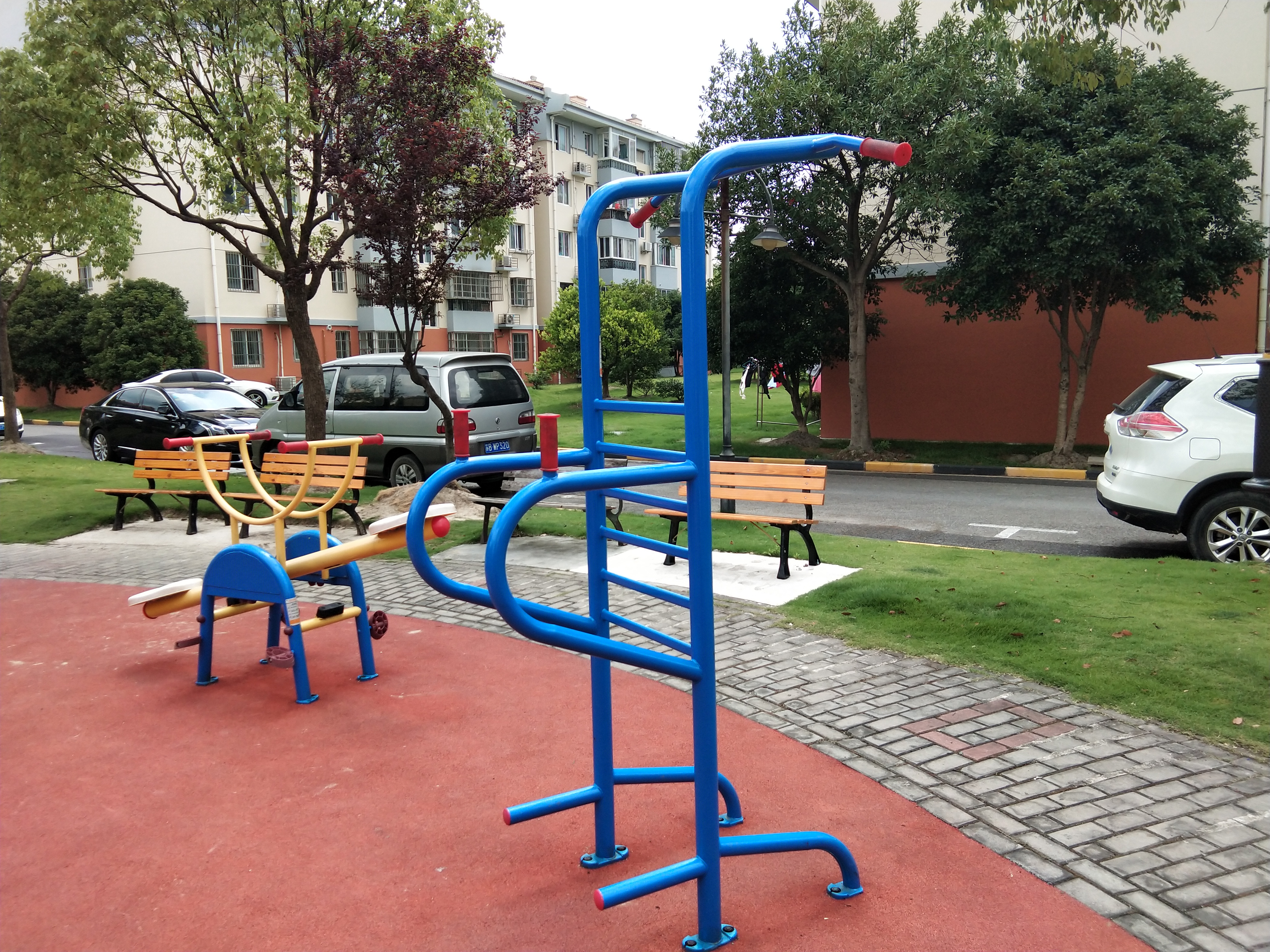 多功能鍛煉器 多功能鍛煉器