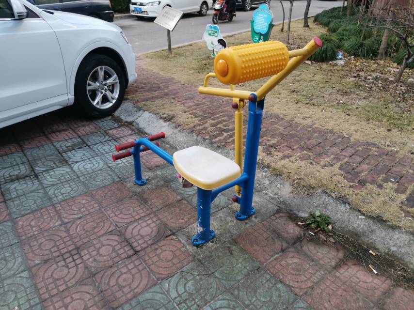 腹背鍛煉器 腹背鍛煉器