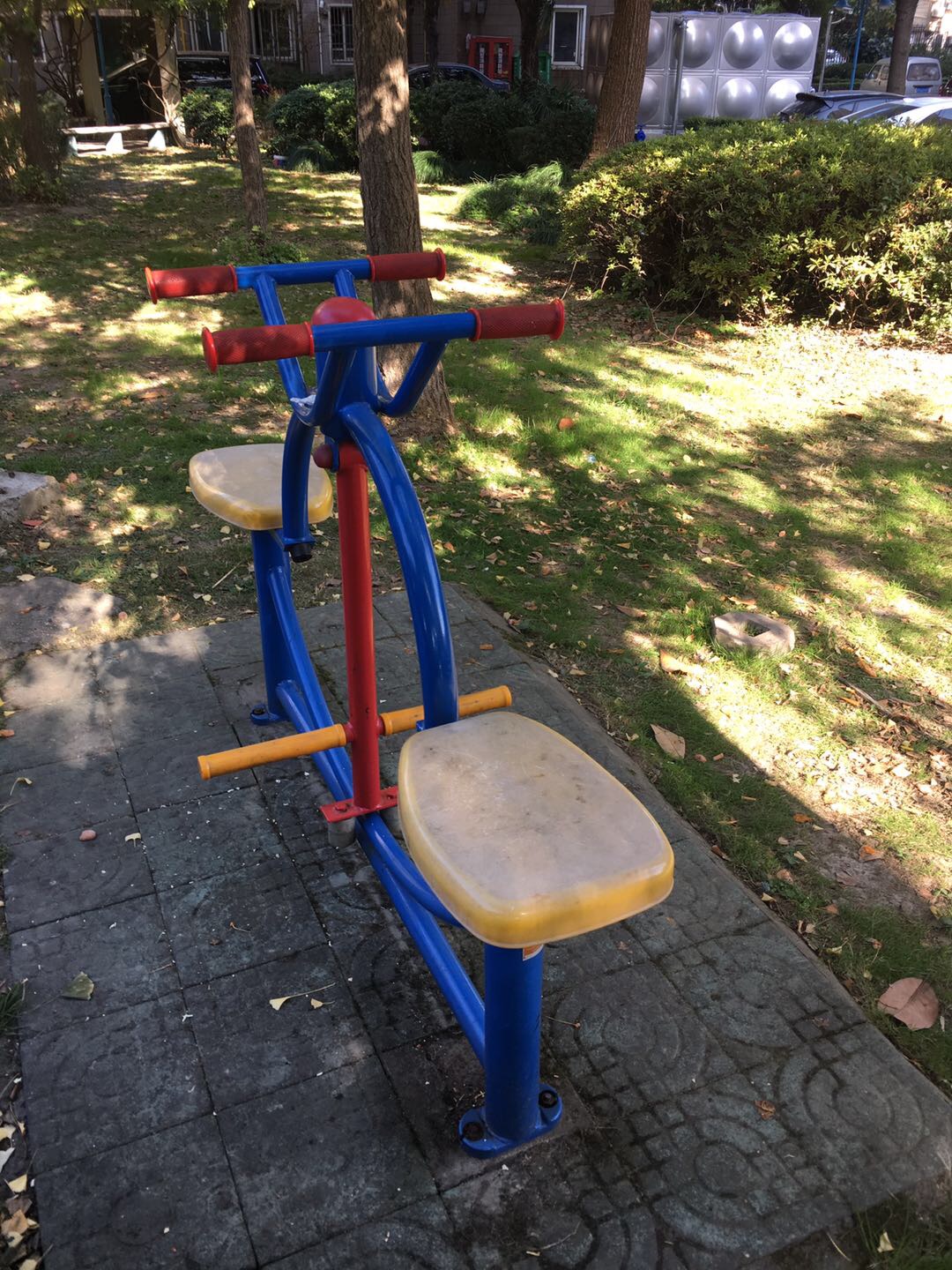 下肢康復(fù)器