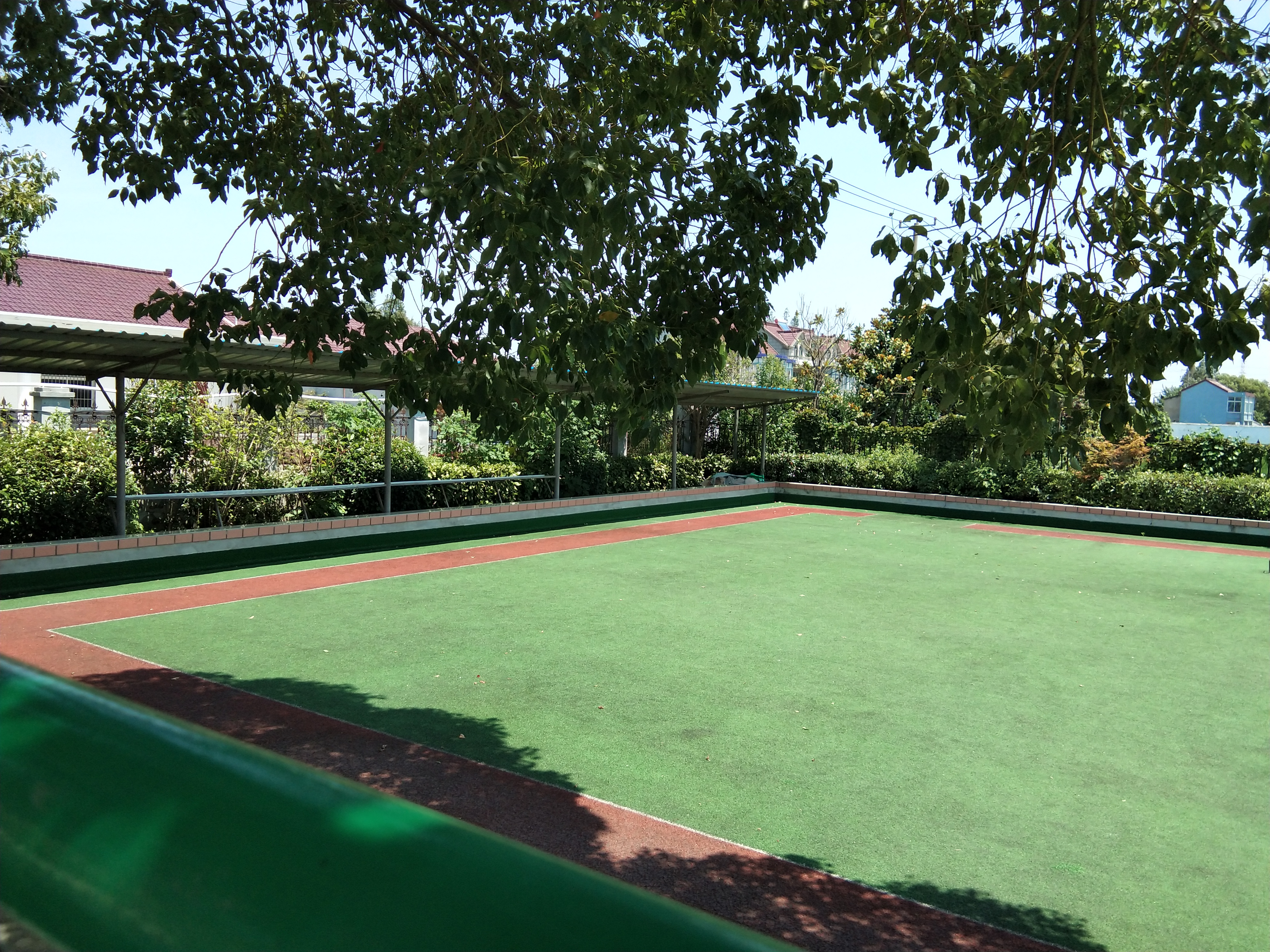 近浦村門(mén)球場(chǎng)