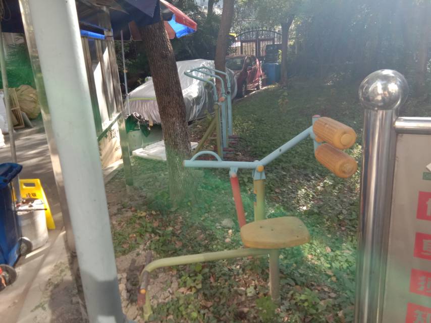 香花居委市民益智健身點(diǎn)2