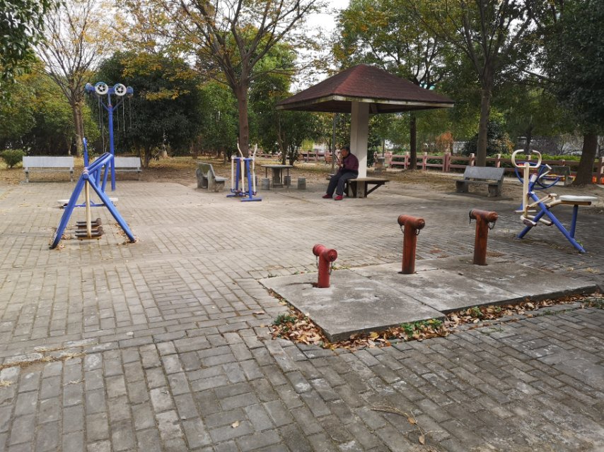 瑞陽居委健身點(diǎn)