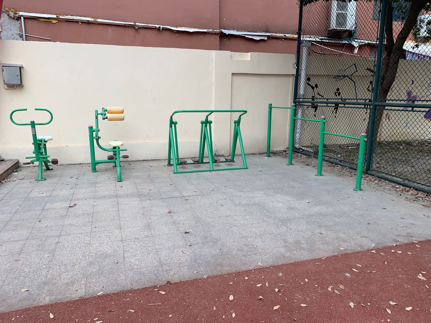 高行鎮(zhèn)南行居委會健身苑點(diǎn)4