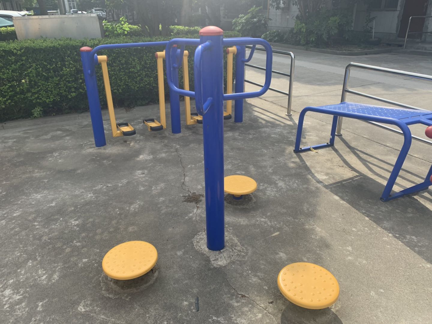 三位扭腰器 三位扭腰器