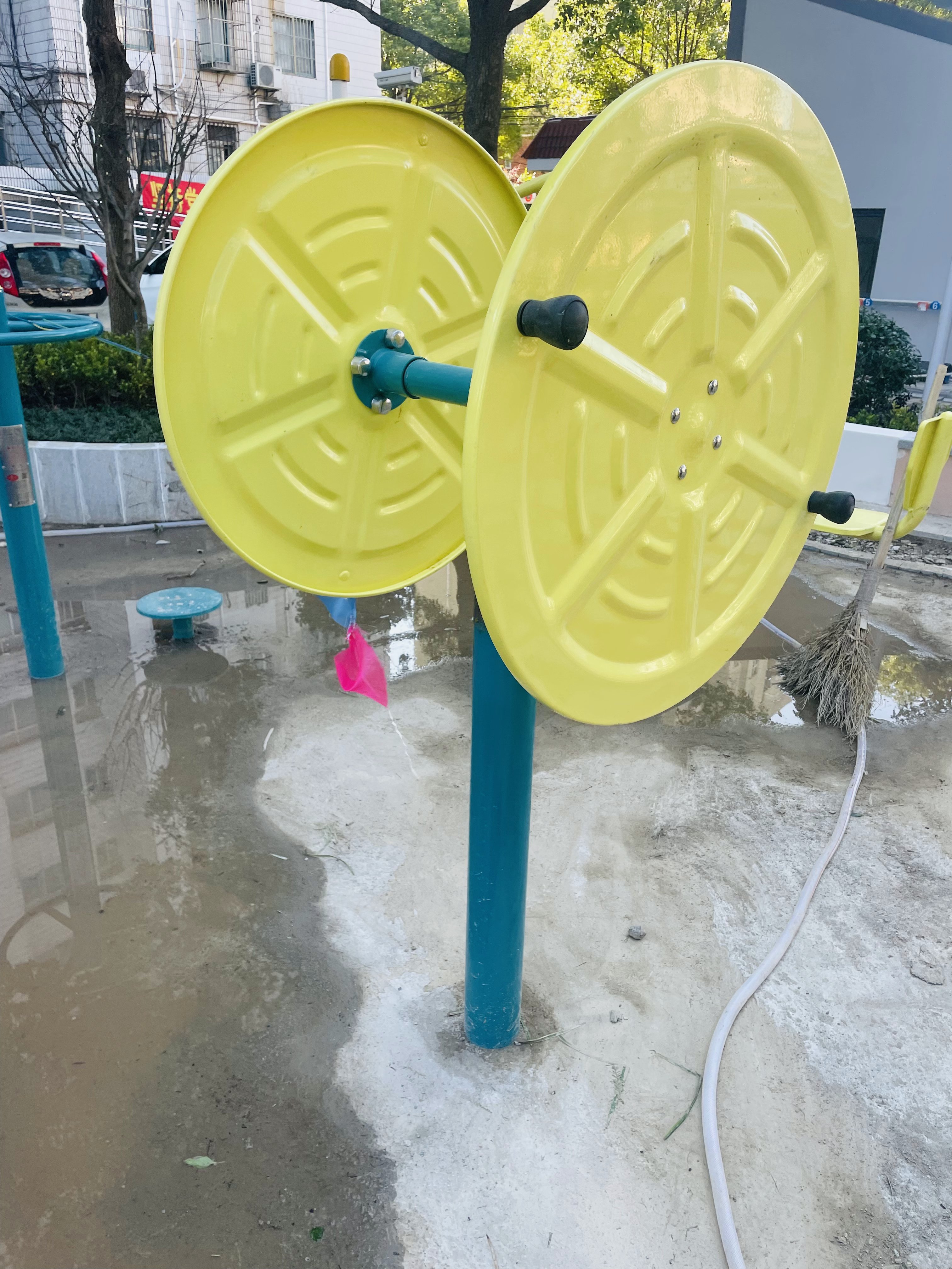 快樂大轉(zhuǎn)輪 快樂大轉(zhuǎn)輪