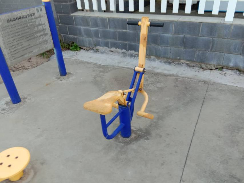 騎馬機(jī) 騎馬機(jī)