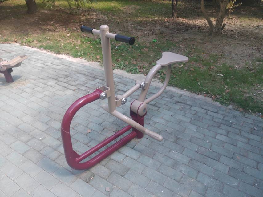 騎馬機(jī) 騎馬機(jī)