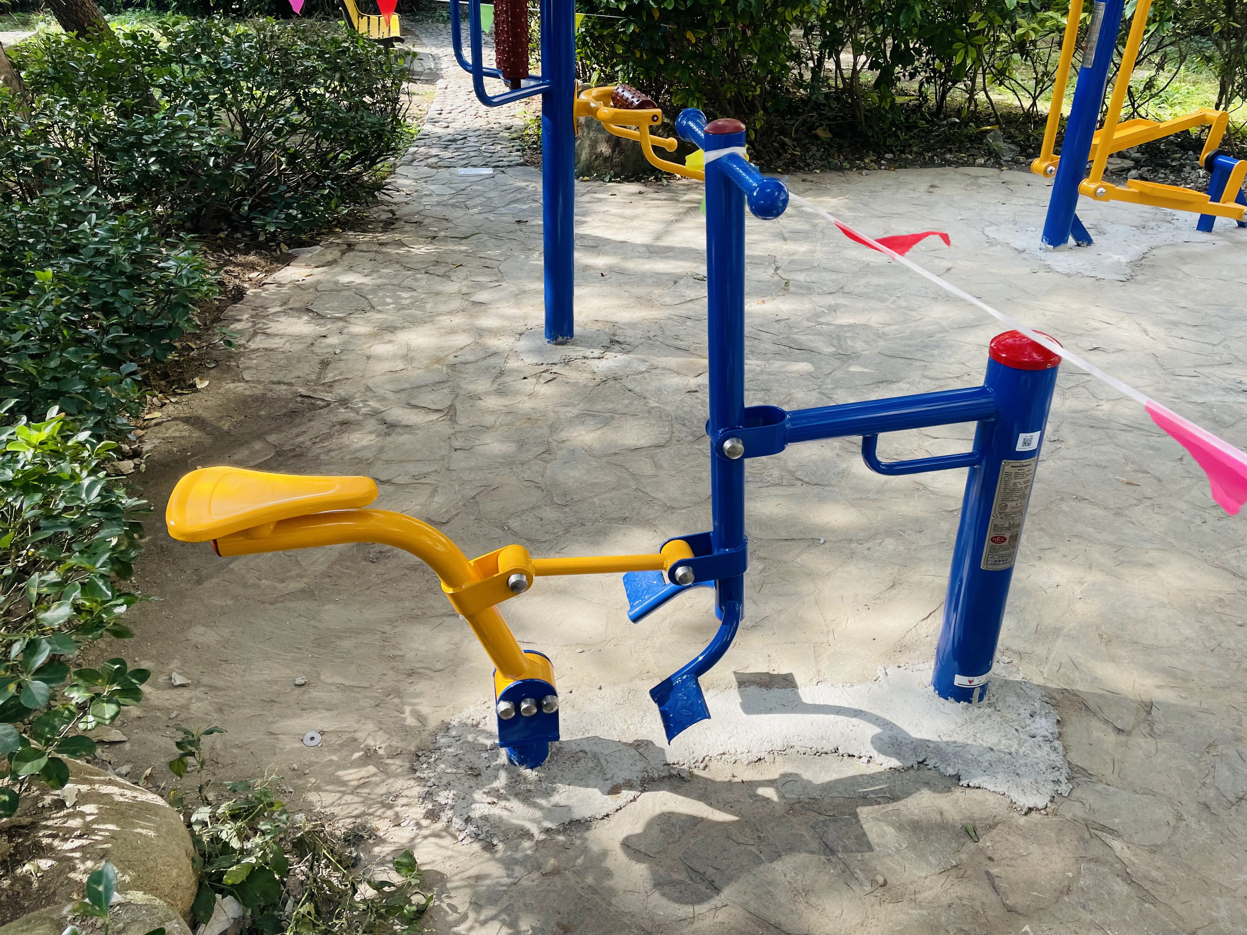 腰力訓練器 腰力訓練器