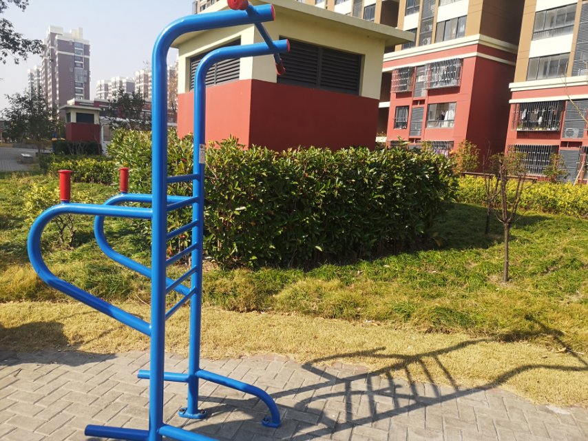 多功能訓(xùn)練器