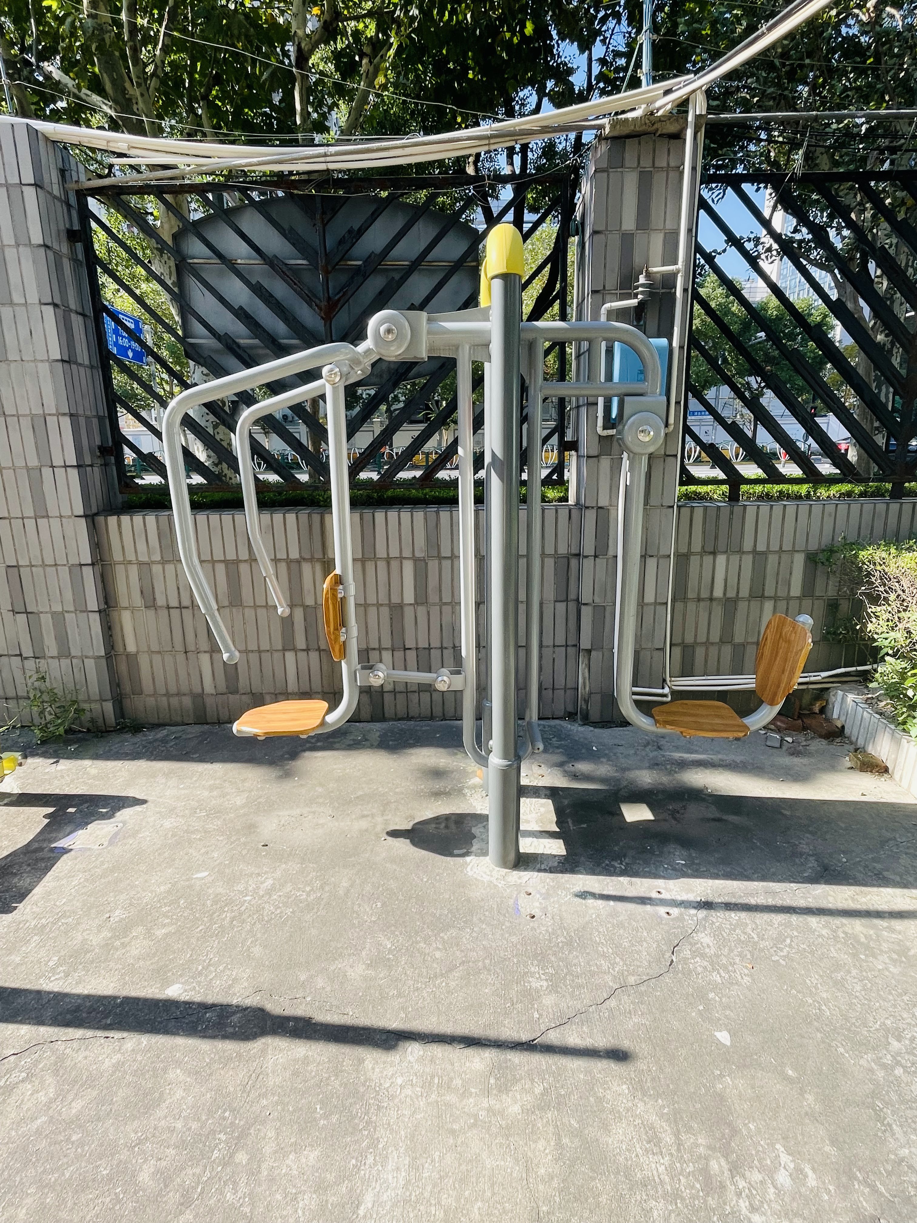 上下肢訓(xùn)練器