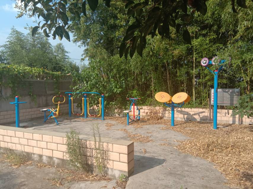 小廟村一組健身點(diǎn)