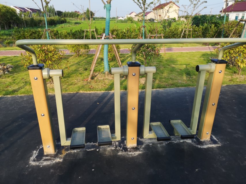 太空漫步機(jī) 太空漫步機(jī)