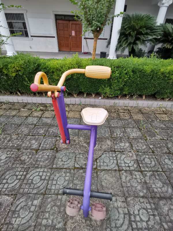 腹背鍛煉器 腹背鍛煉器