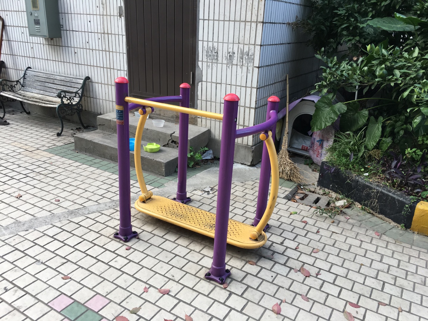 晃板健身器 晃板健身器