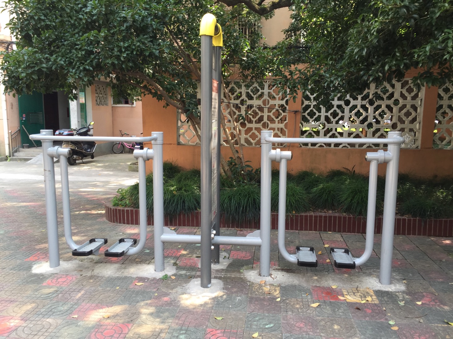 太空漫步機(jī) 太空漫步機(jī)