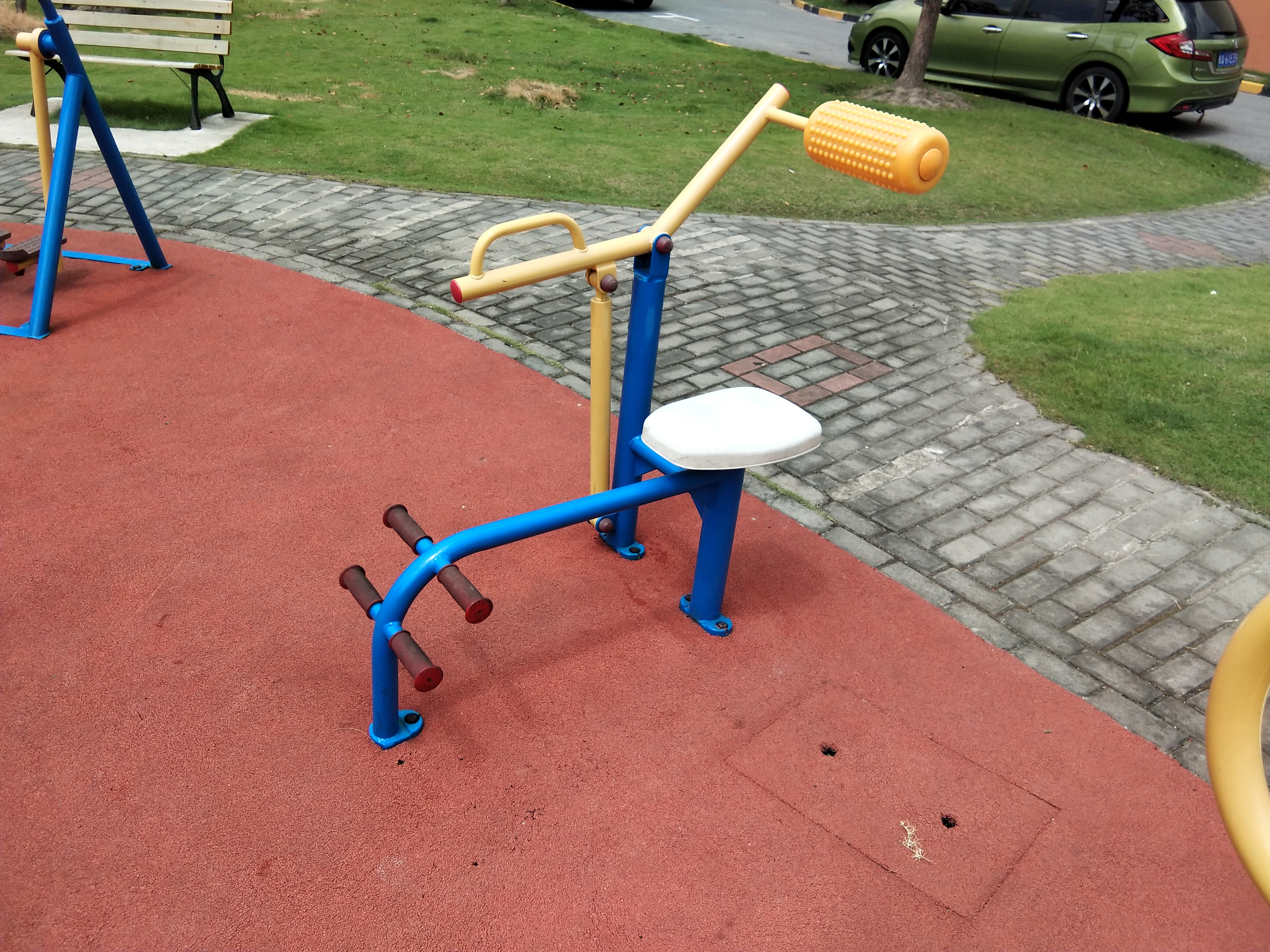 腹背鍛煉器 腹背鍛煉器