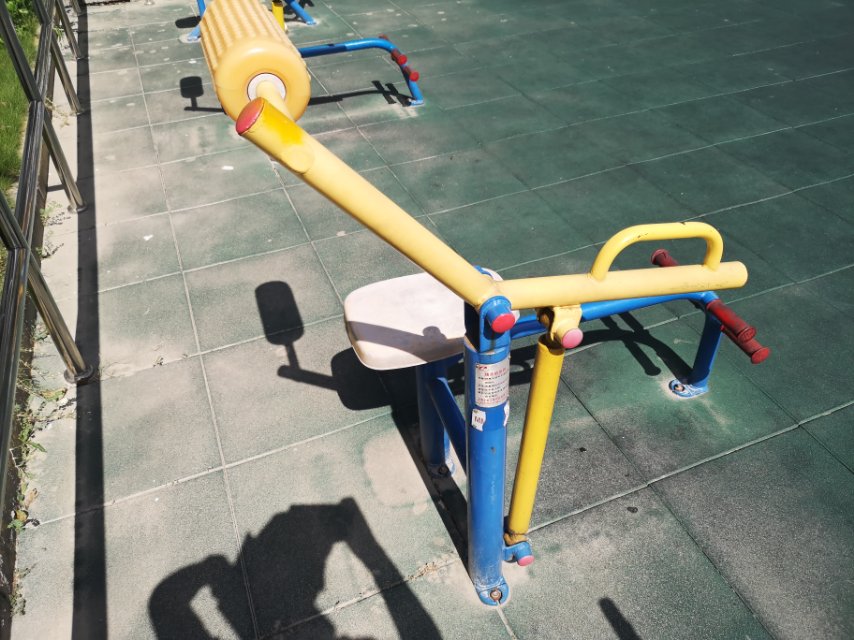 腹背鍛煉器 腹背鍛煉器