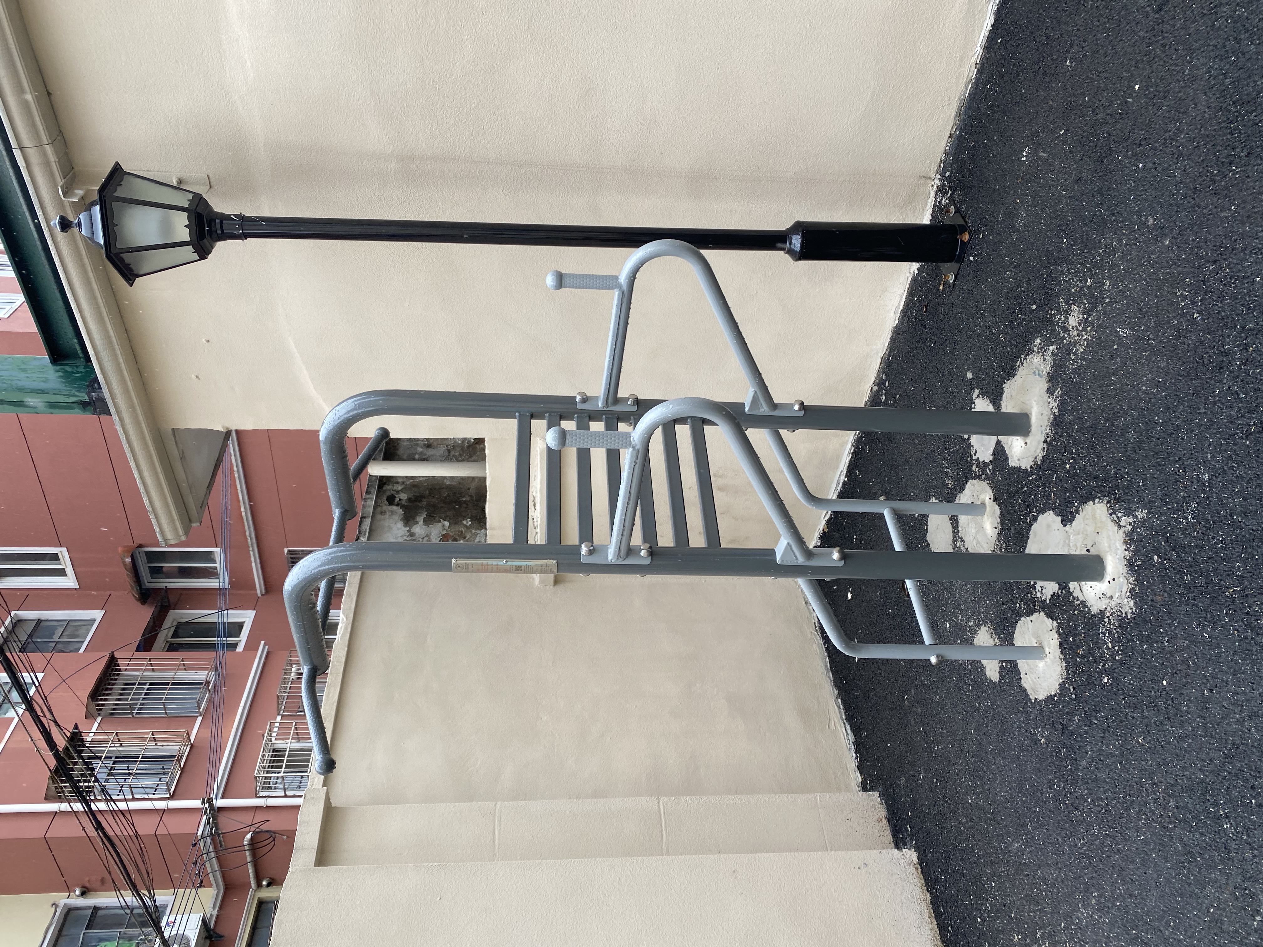 多功能訓練器 多功能訓練器