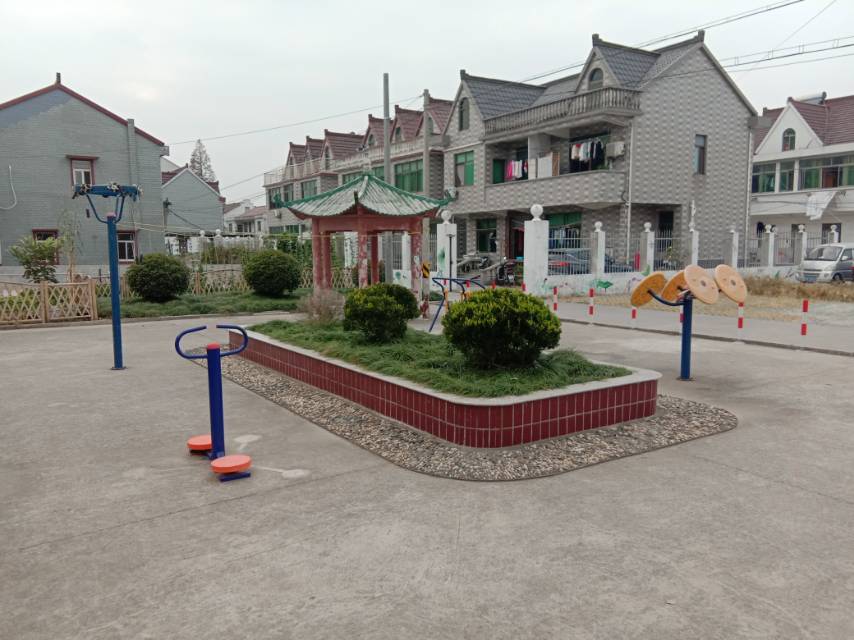 紅旗村尹家宅7號北側健身路徑