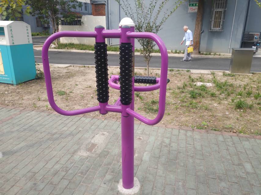 腰背按摩器 腰背按摩器