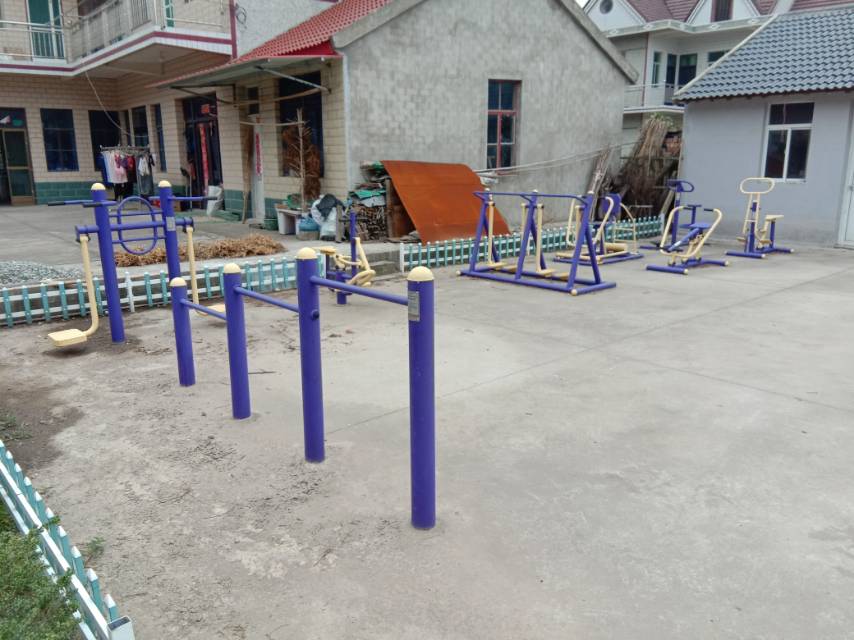 堡鎮(zhèn)四滧村28隊健身點