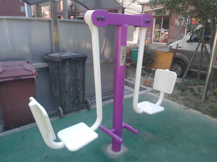 雙人蹬腿器 雙人蹬腿器