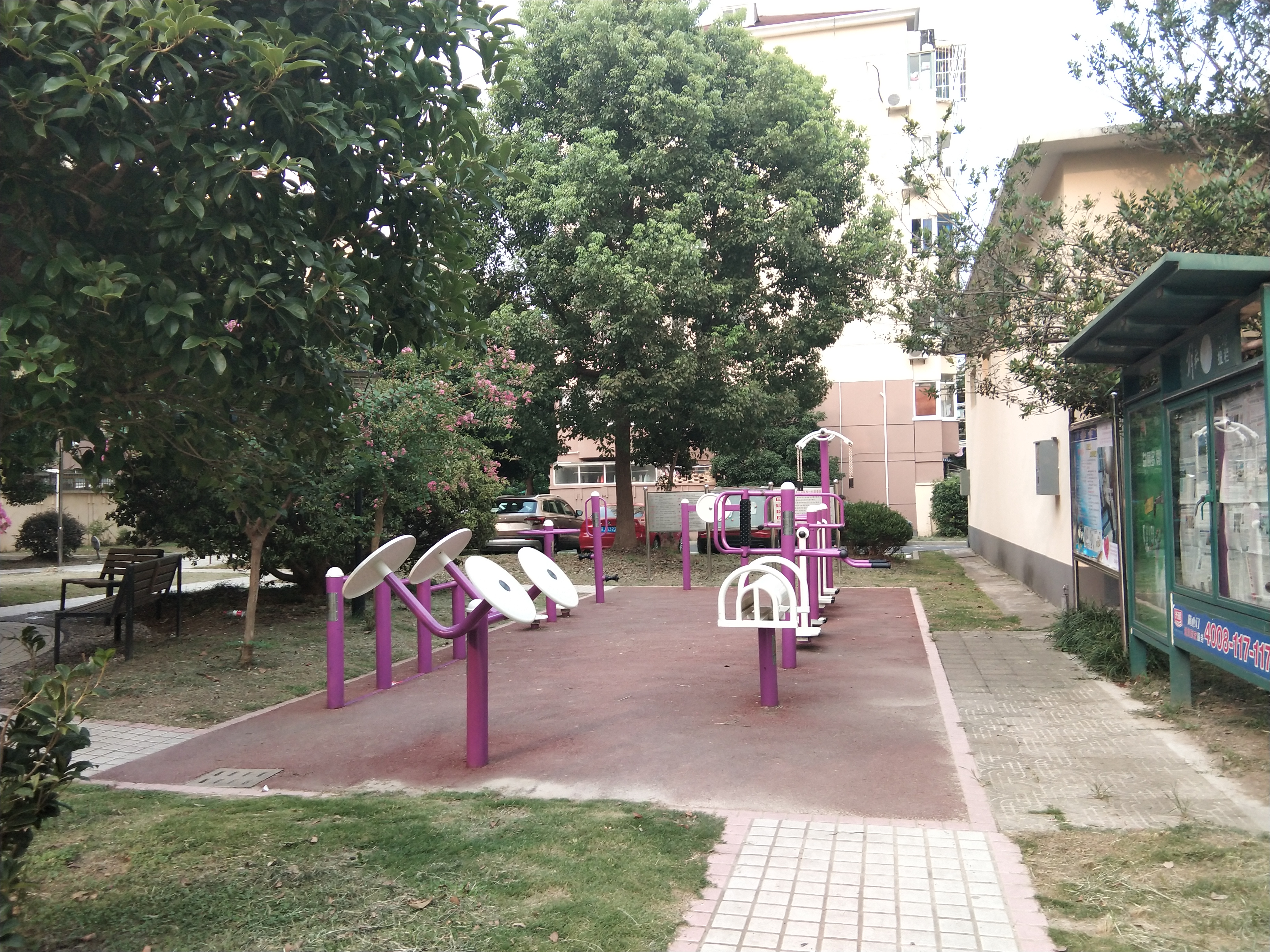 綠梅一村健身點(diǎn)A