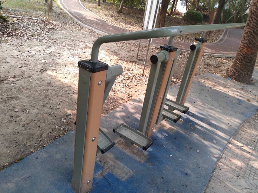 雙位漫步機(jī) 雙位漫步機(jī)