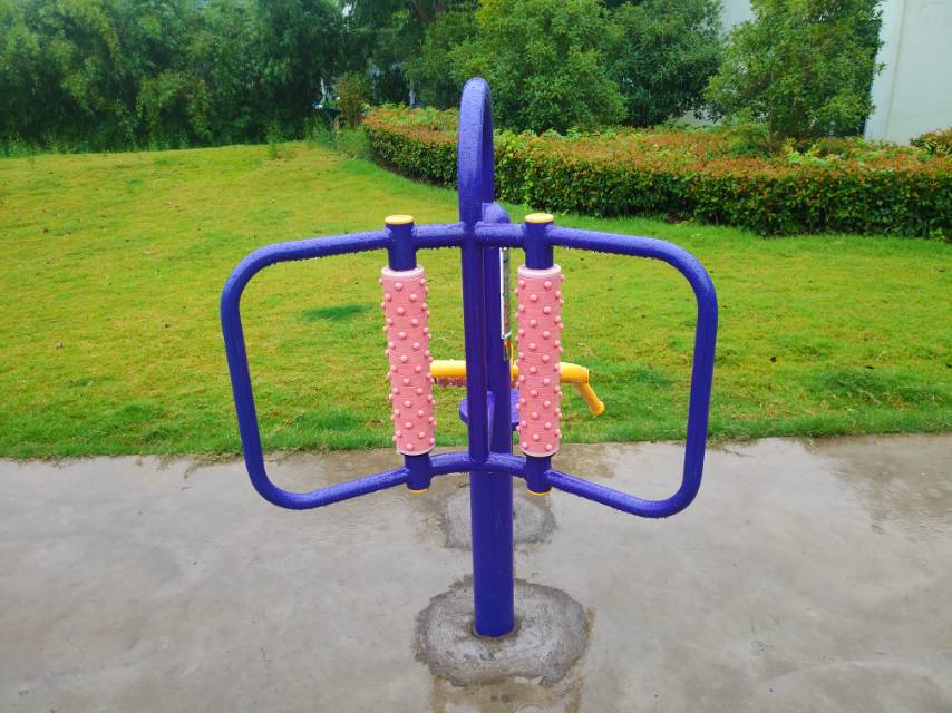 腰背按摩器 腰背按摩器