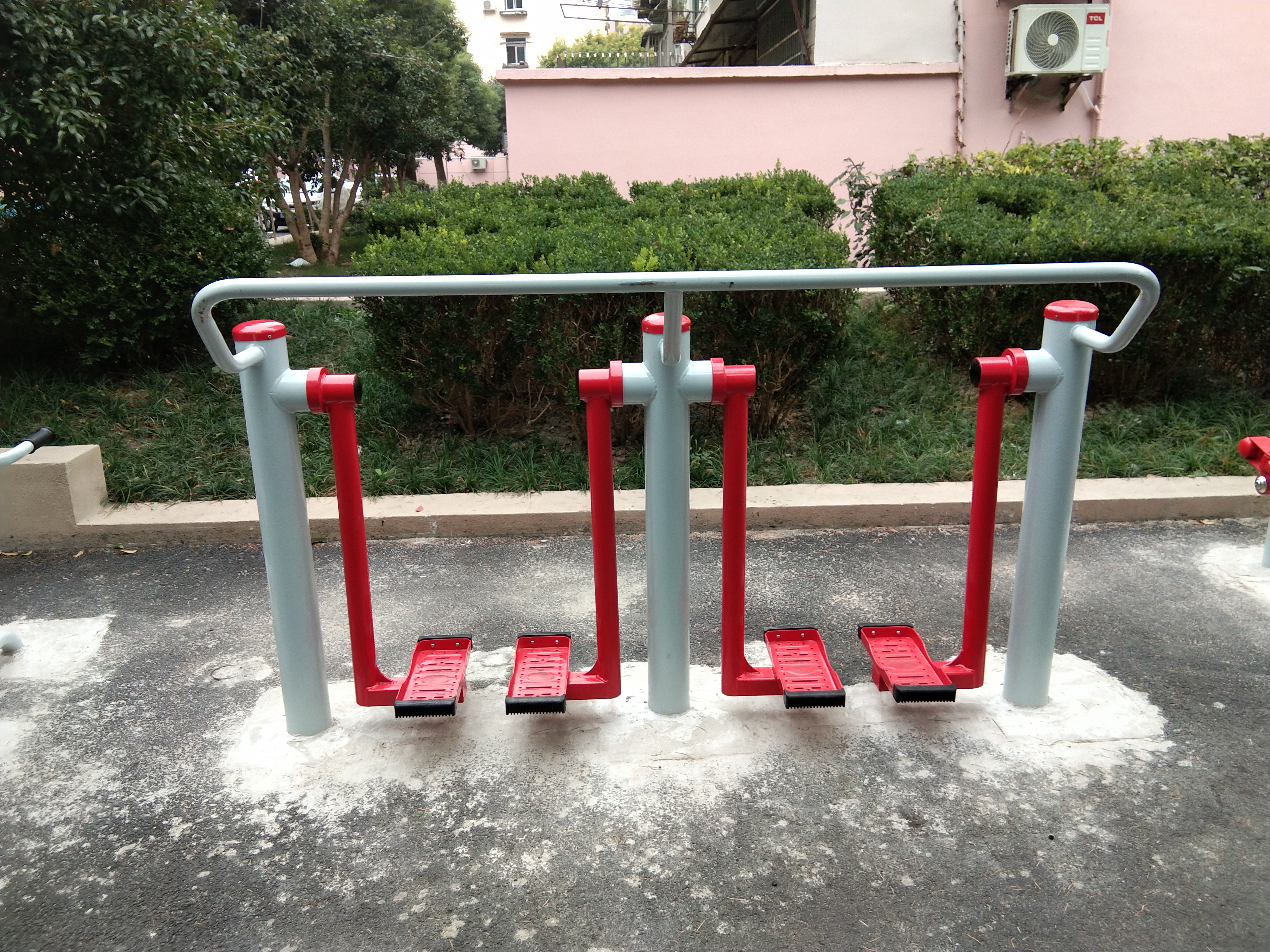 兩聯(lián)漫步機 兩聯(lián)漫步機