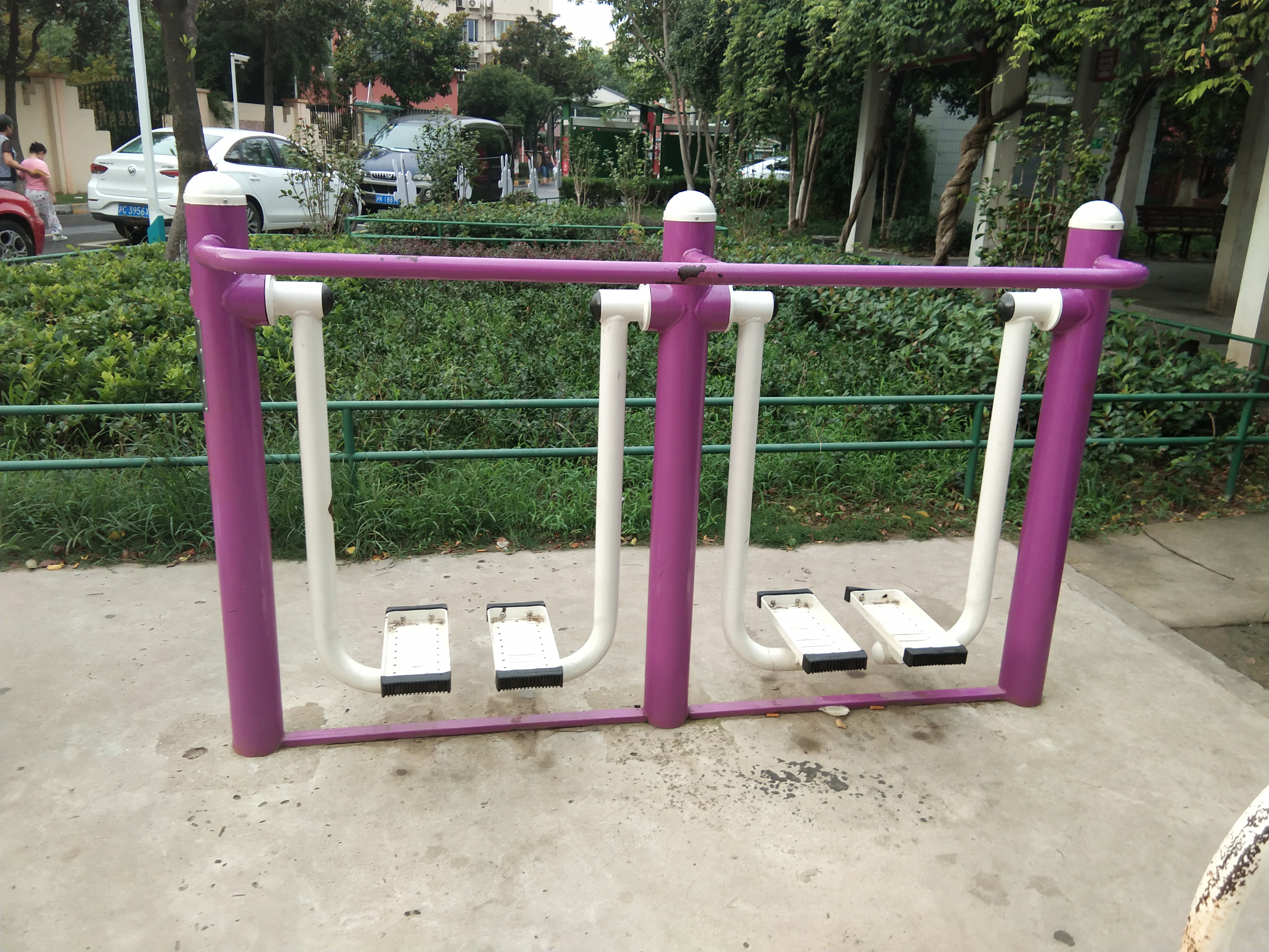 雙位漫步機(jī) 雙位漫步機(jī)