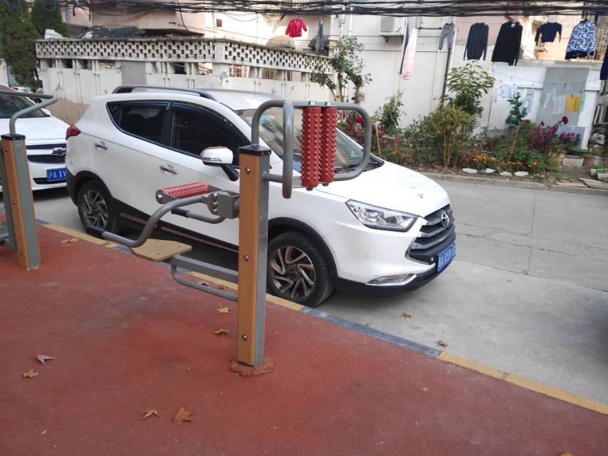 腰背按摩器 腰背按摩器