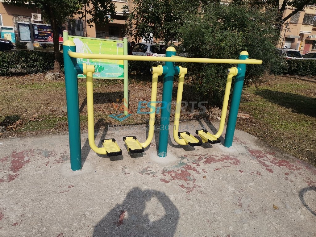 二位智能太空漫步機