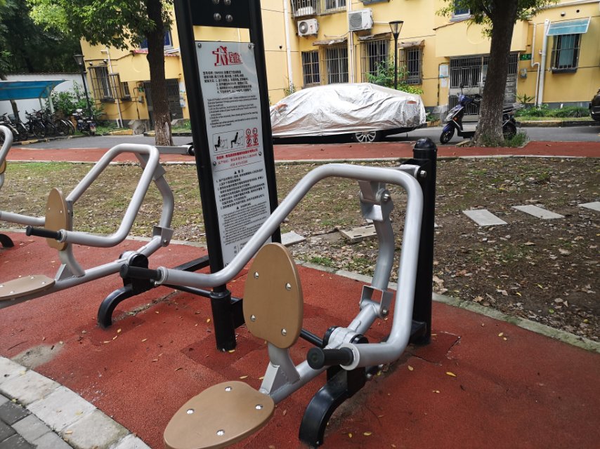 自重式下壓訓練器 自重式下壓訓練器