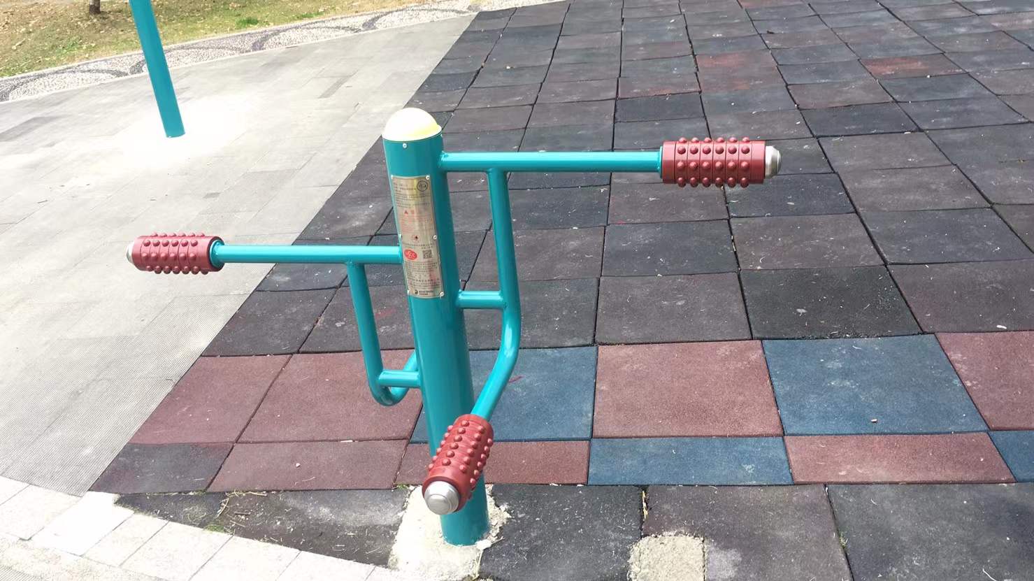 四級壓腿按摩器