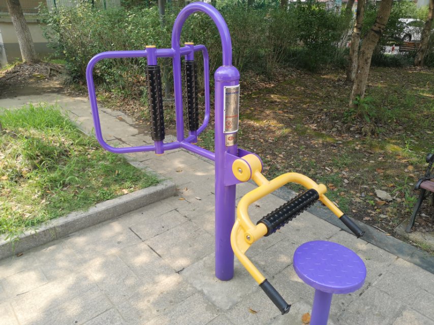 腰背按摩器 腰背按摩器