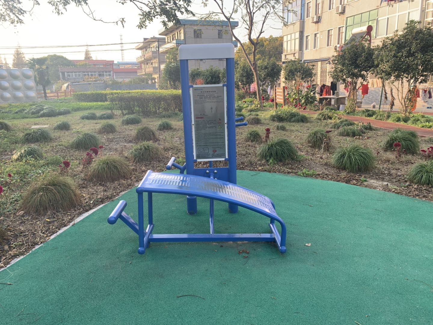 雙立柱腹背訓(xùn)練器