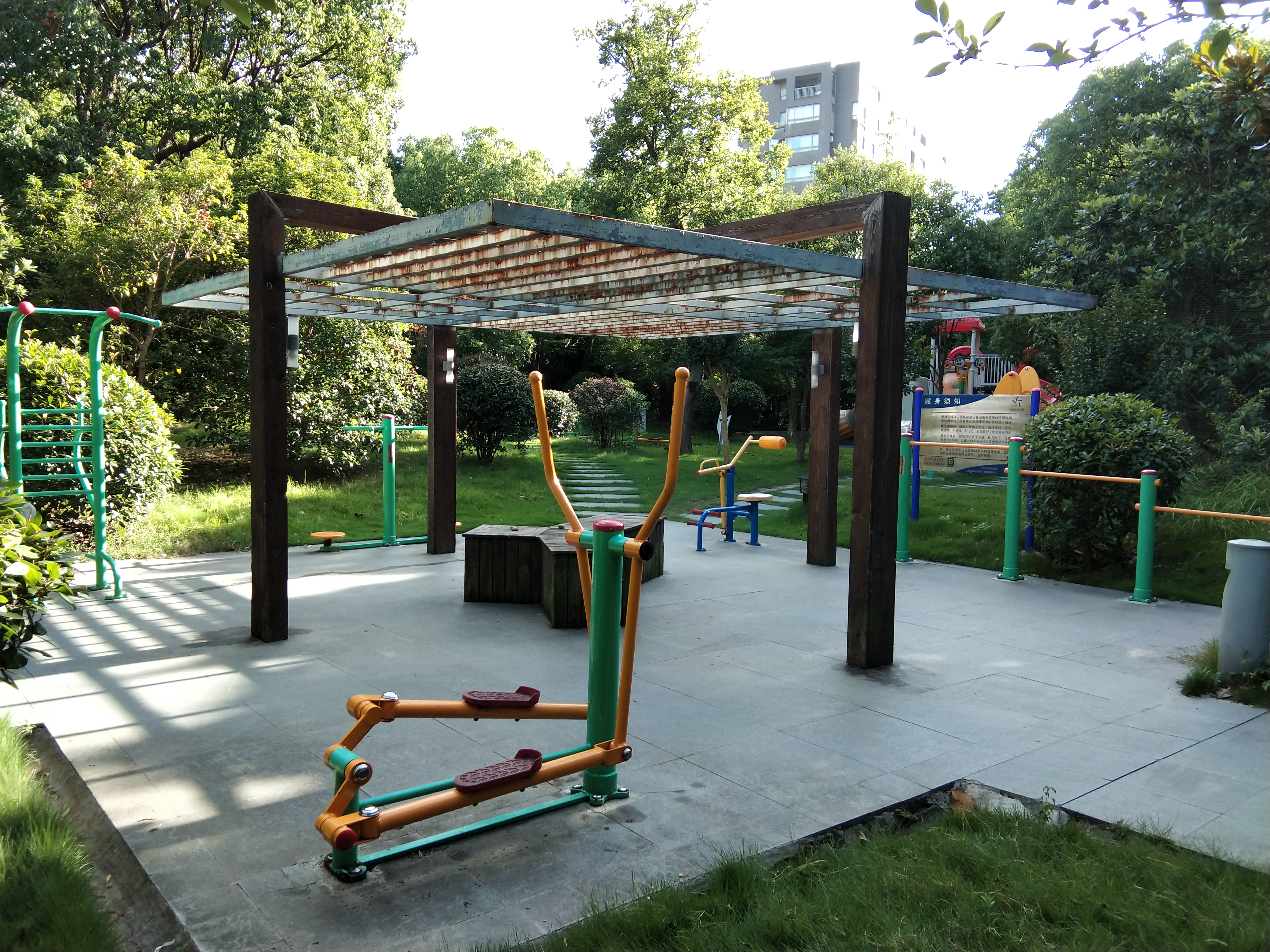 新浦江城二居B健身苑點(diǎn)