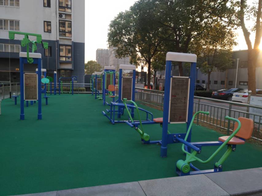 書院鎮(zhèn)1號公寓市民益智健身點(diǎn)