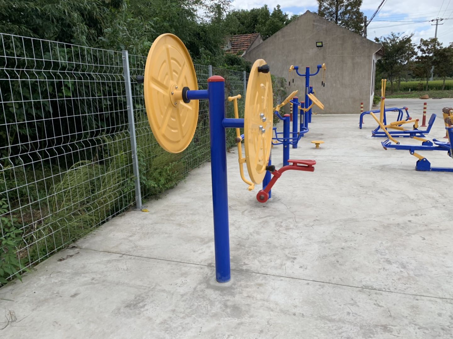 快樂大轉(zhuǎn)盤 快樂大轉(zhuǎn)盤