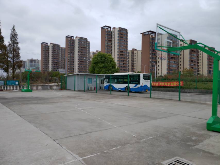 萬隆村村委會農(nóng)民健身