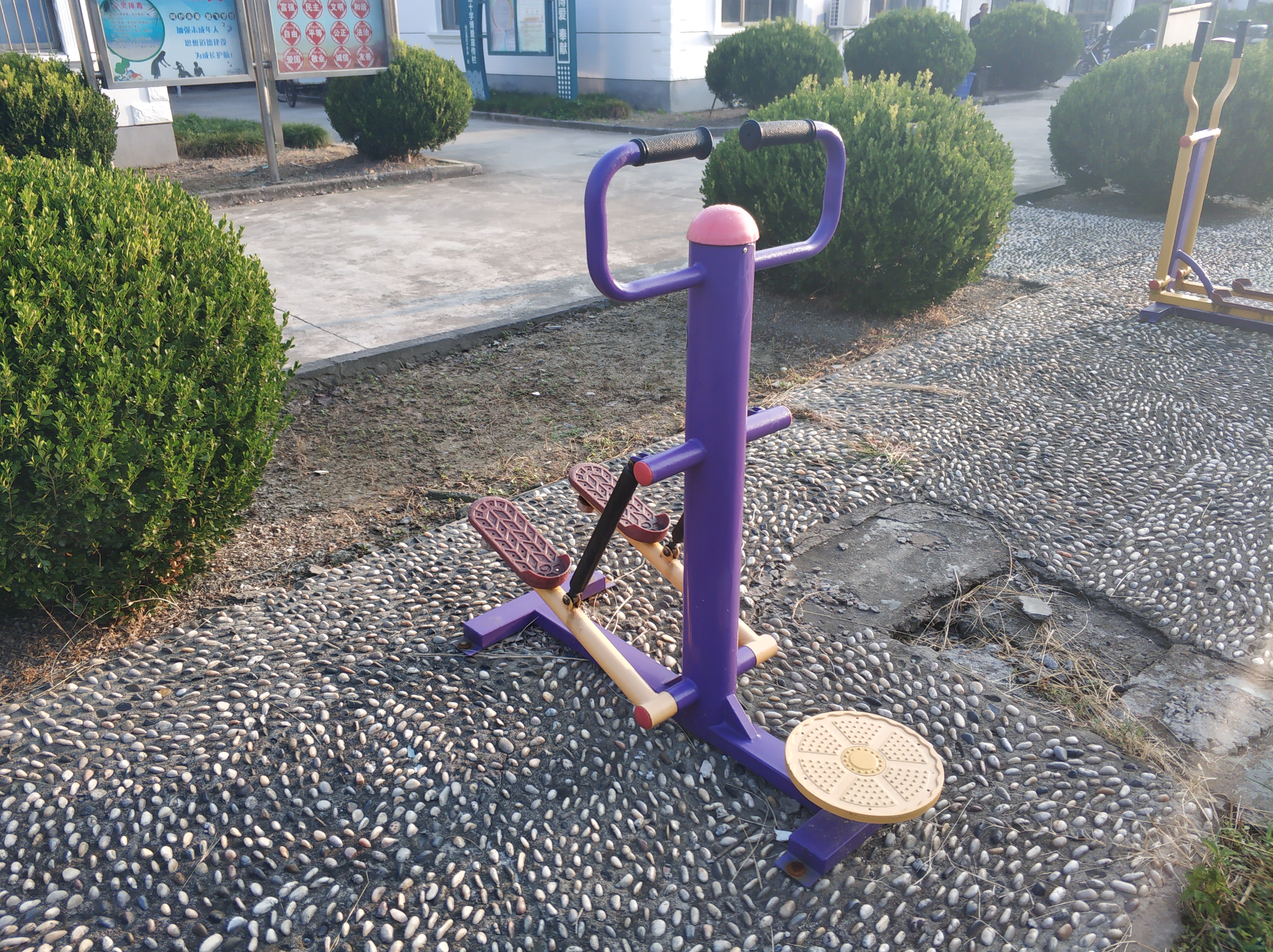 扭腰踏步機(jī) 扭腰踏步機(jī)